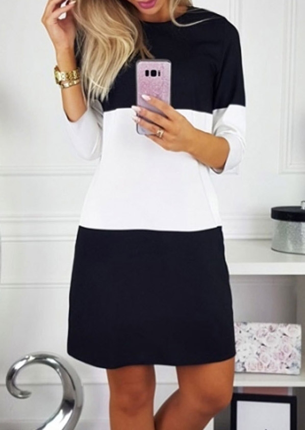 

Mini Dresses Color Block O-Neck Mini Dress in Black. Size