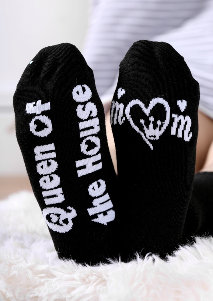 

Mom Queen Of The House Socks, Black;grey, 424849