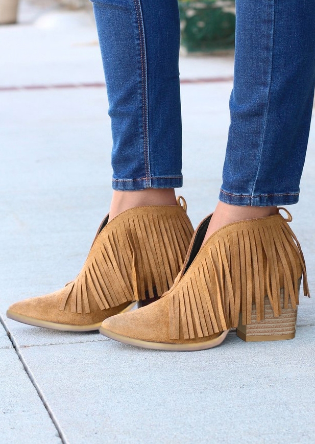 

Solid Fringe Pointed Toe Western Boots, Brown;khaki, 433531