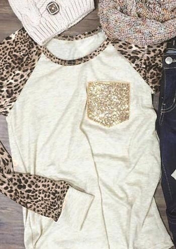 Blouses Leopard Sequined Pocket Blouse in White. Size: S,XL