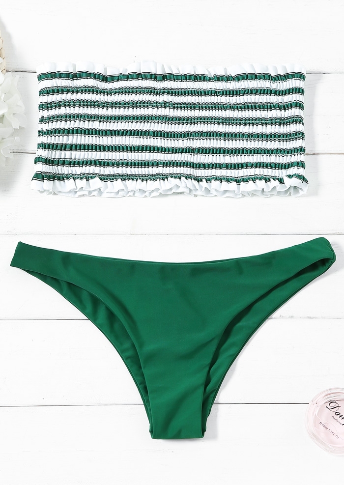

Bikini Sets Striped Bikini Set in Green,Yellow,Burgundy. Size: S,M