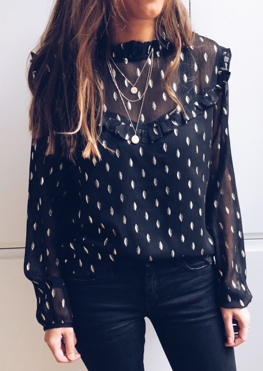 

Blouses Leaf Frill Splicing Long Sleeve Blouse in Black. Size