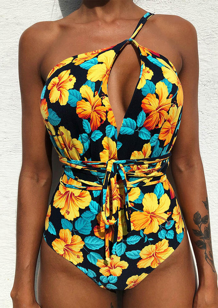 

One-Pieces Floral Multi-Way Tie One-Piece Swimsuit in Multicolor. Size