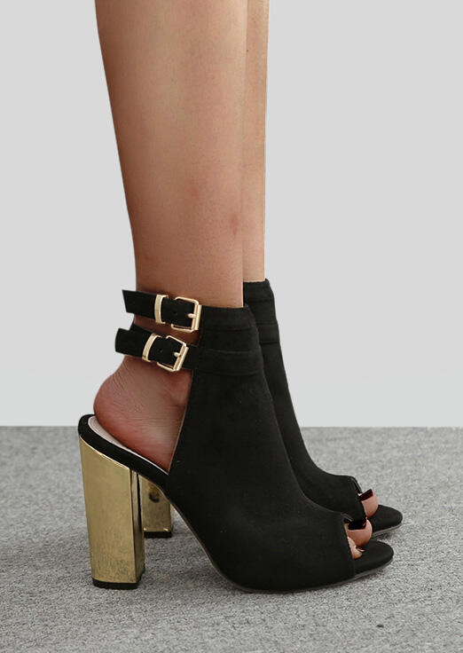 

Sandals Ankle Strap Peep Toe Heeled Sandal in Black. Size: ,40