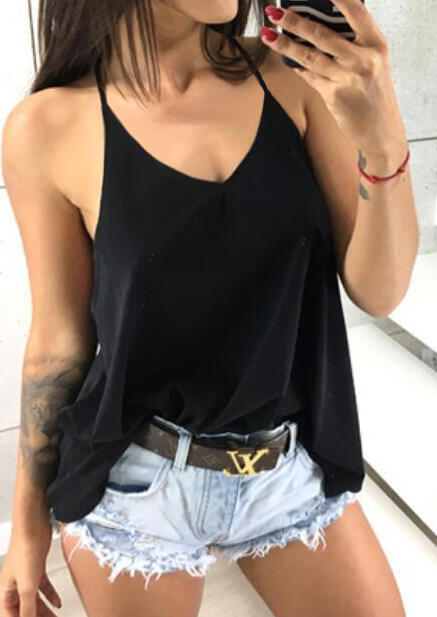 

Tank Tops V-Neck Camisole in Black. Size: S