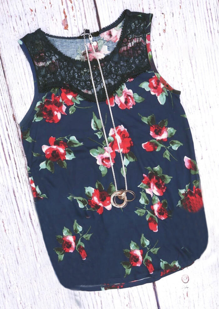 

Tank Tops Floral Lace Splicing Tank in Navy Blue. Size: ,M