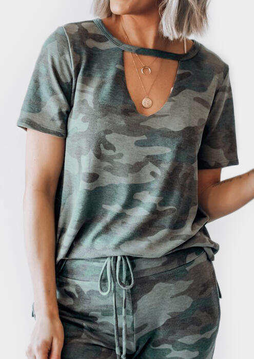 

Camouflage Printed Hollow Out Blouse without Necklace, 443375, Green