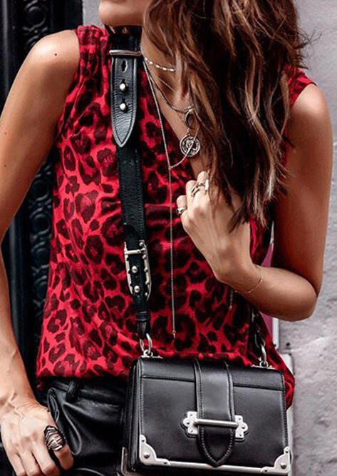 

Tank Tops Leopard Printed O-Neck Tank without Necklace - Red. Size