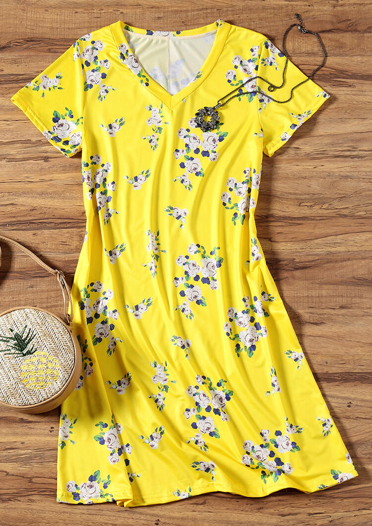 

Mini Dresses Floral V-Neck Short Sleeve Mini Dress - Yellow. Size