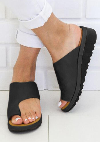 Solid Platform Flip Flop Sandals - Black - Fairyseason