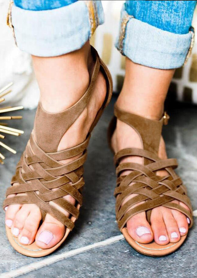 Solid Criss- Cross Buckle Strap Sandals - Brown, 445537
