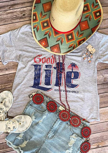 

Tees T-shirts Good Life Good Vibes Only T-Shirt Tee - Light Grey. Size: S,M
