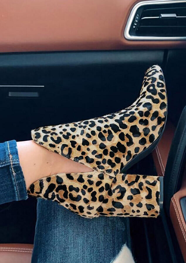 Leopard Printed Chunky Heel Ankle Boots