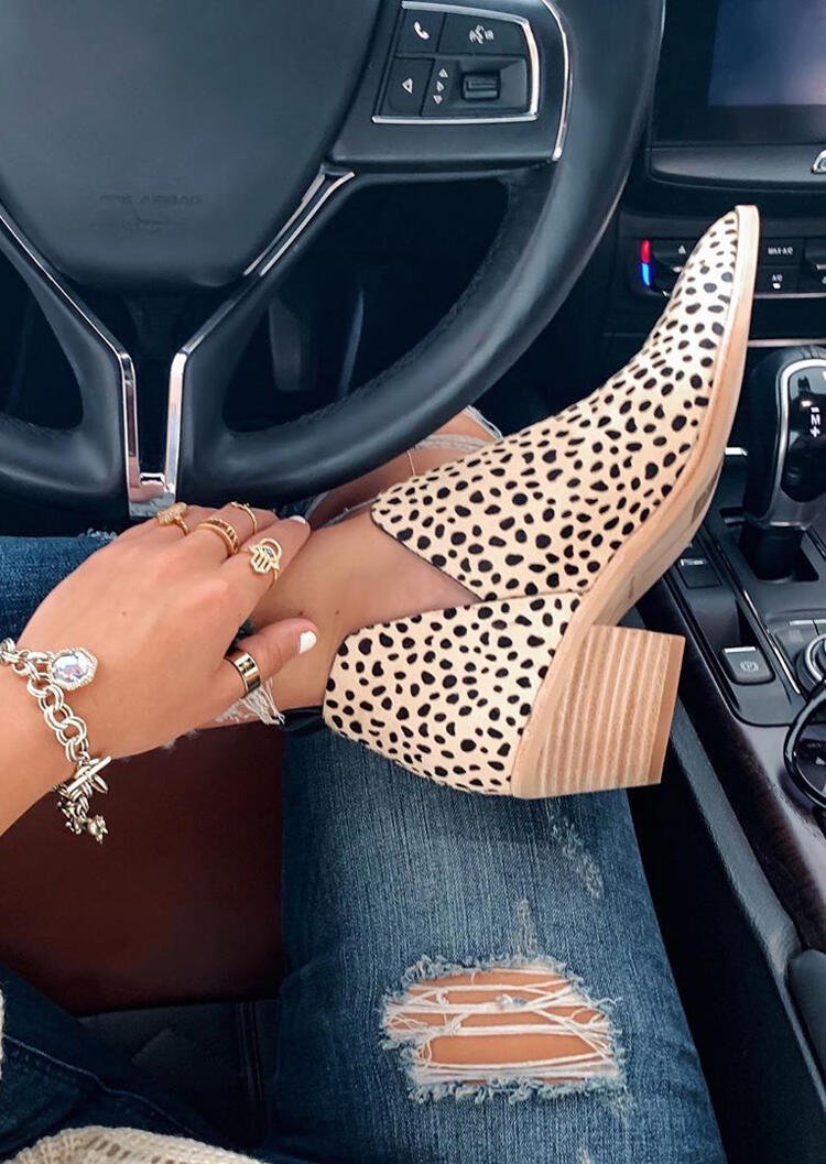 Leopard Printed Chunky Heel Pointed Toe Ankle Boots