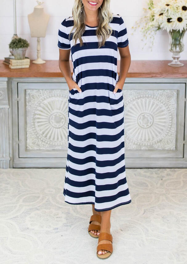 

Maxi Dresses Striped Pocket Hooded Maxi Dress. Size: ,M, Stripe