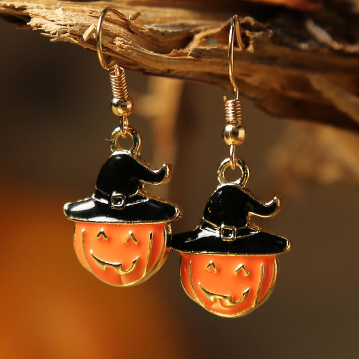

Earrings Halloween Pumpkin Face Pendant Earrings in Orange. Size
