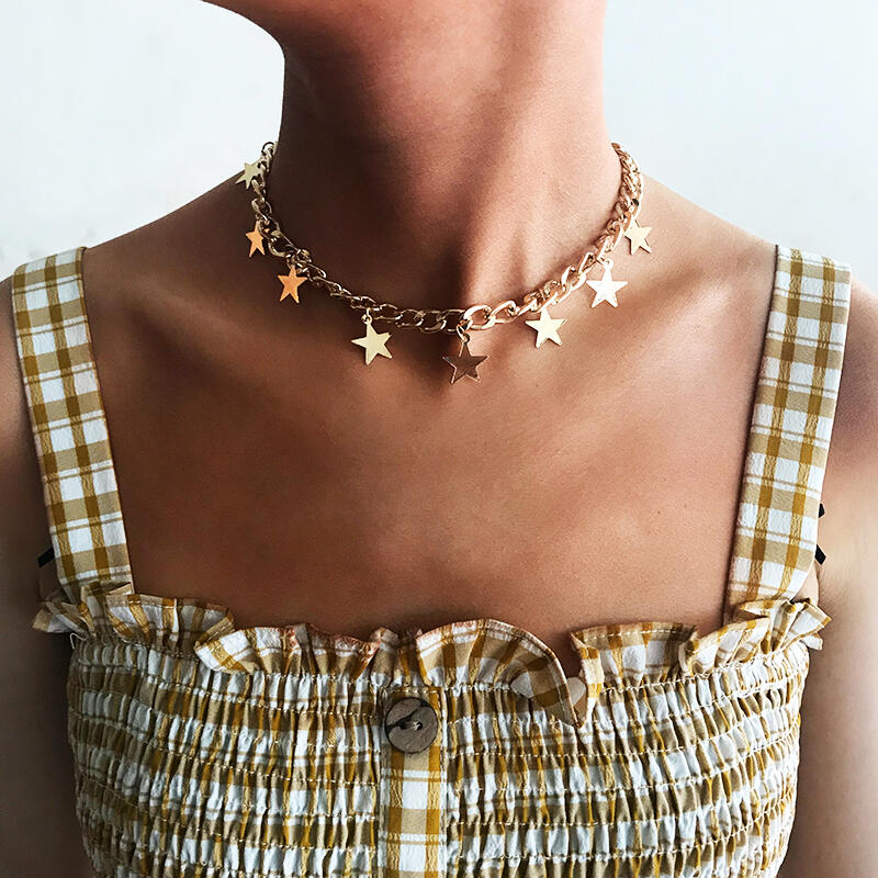 

Necklaces Star Pendant Choker Necklace. Size, Gold
