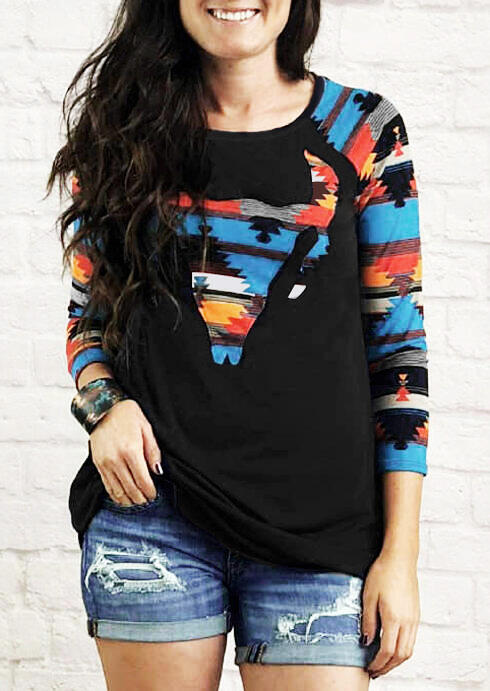

Tees T-shirts Steer Skull Aztec Geometric Printed T-Shirt Tee - Black. Size: S