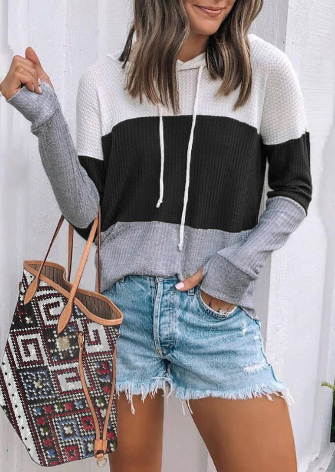 

Hoodies Color Block Drawstring Thumbhole Hoodie in Black. Size