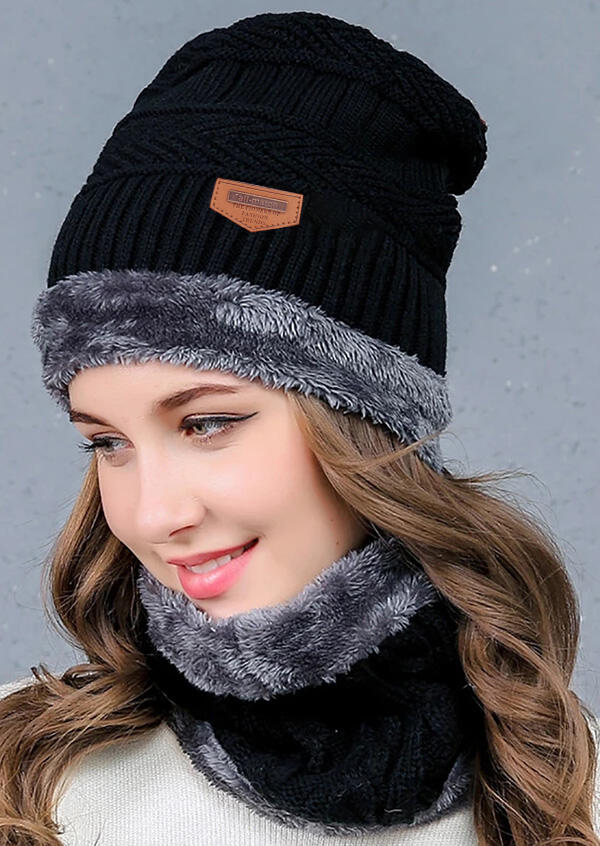 

Winter Thickened Velvet Kitted Hat and Circle Scarf Set, Black, 456467