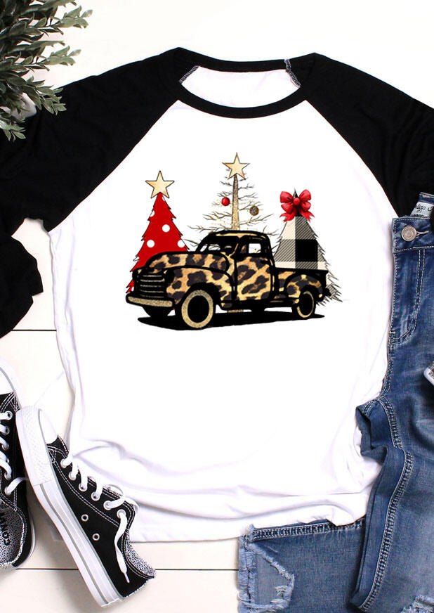 

T-shirts Tees Leopard Printed Car Christmas Tree T-Shirt Tee in White. Size: ,M,L,XL