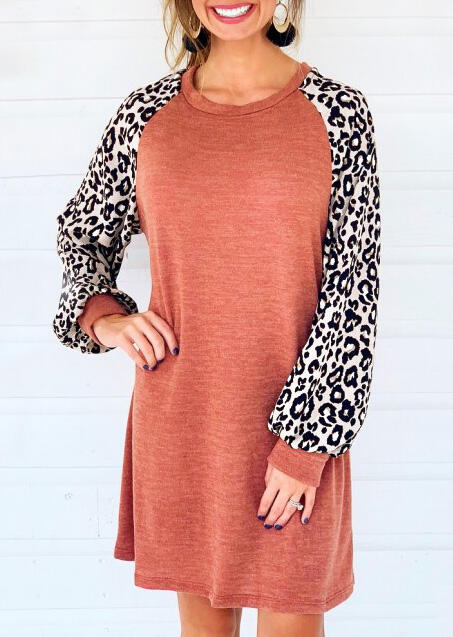 

Mini Dresses Leopard Printed Splicing Mini Dress - Brick Red. Size: ,M