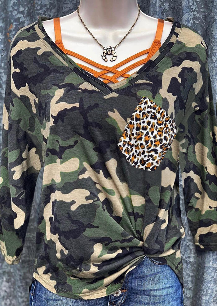 

Blouses Camouflage Leopard Printed Pocket Blouse without Necklace And Strap. Size: ,M
