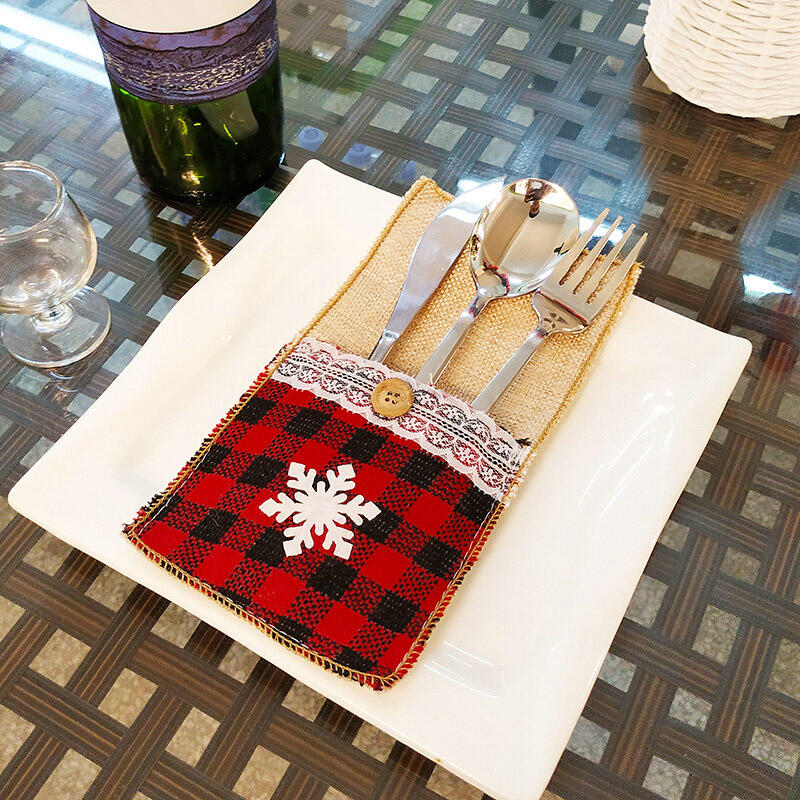 

Festive & Party Supplies Christmas Snowflake Plaid Button Knife and Fork Bag Holder, Red