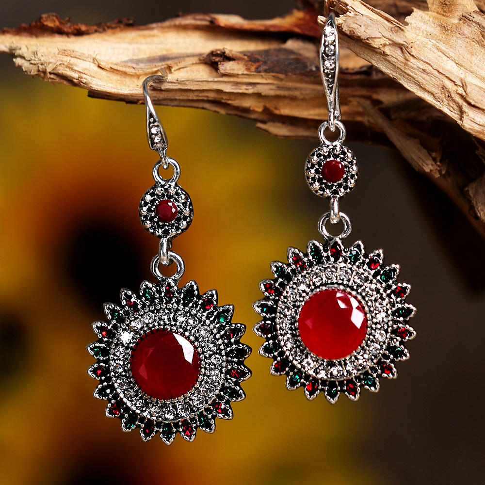 

Bohemian Vintage Rhinestone Sun Flower Earrings, Blue;red, 459852