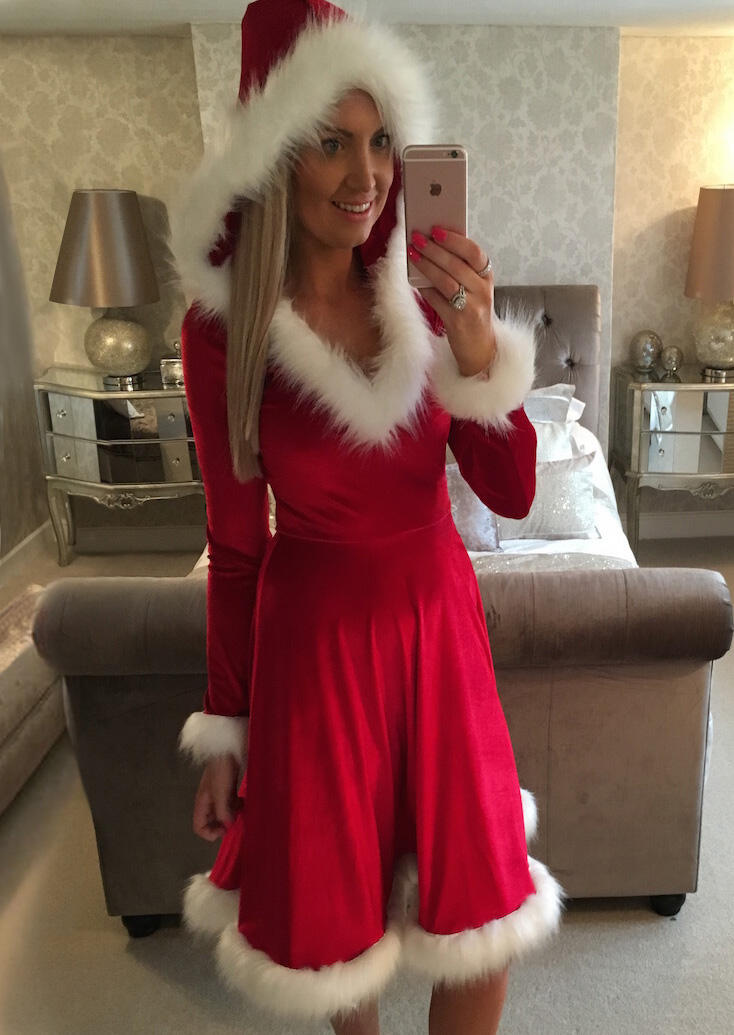 

Casual Dresses Christmas Feathers Hooded Pajamas Casual Dress - Red. Size: S,,XL