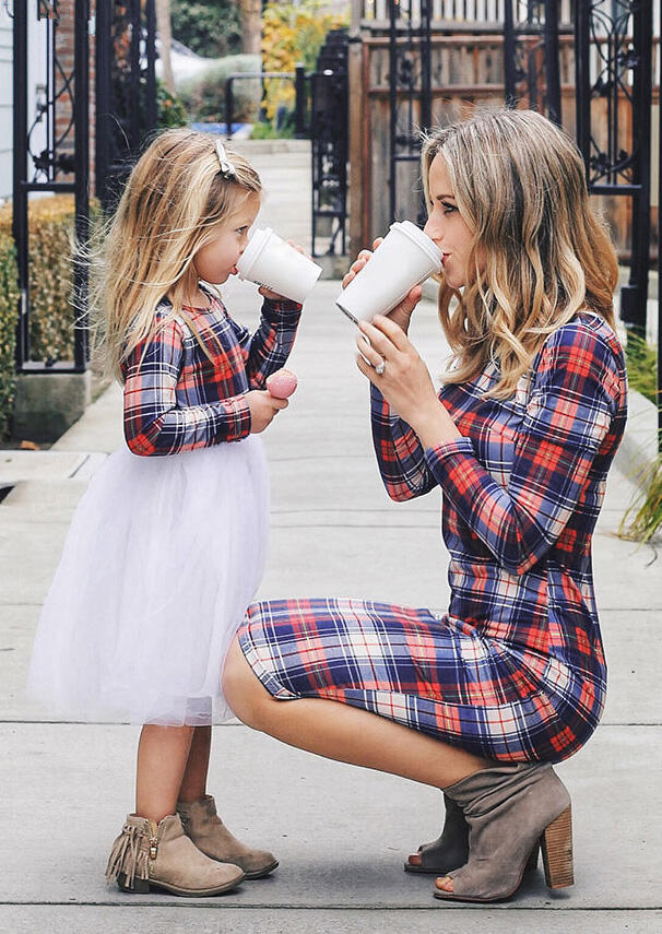 

Mommy & Me Plaid Lace Splicing Mini Dress, 460097