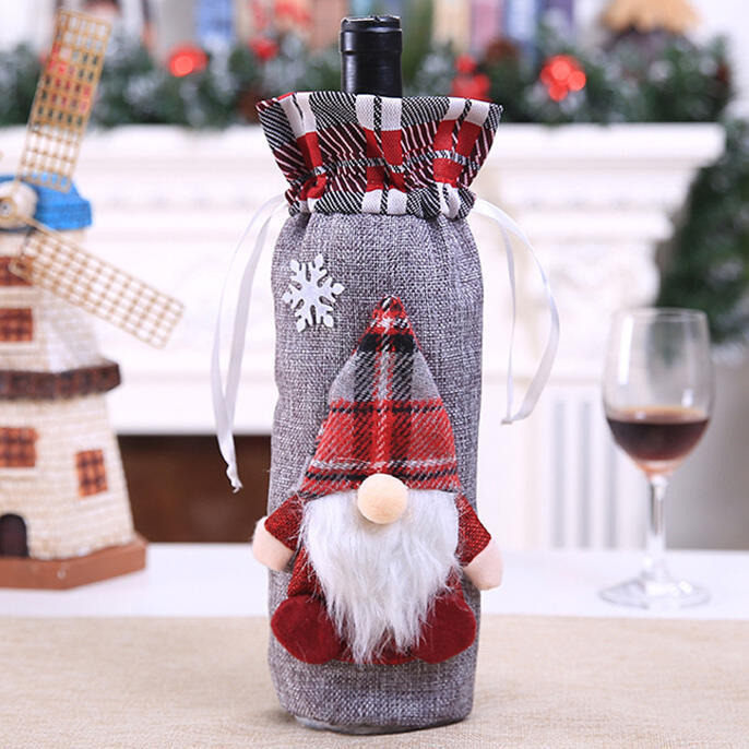 

Plaid Santa Claus Drawstring Wine Bottle Cover, Gray;red, 460233