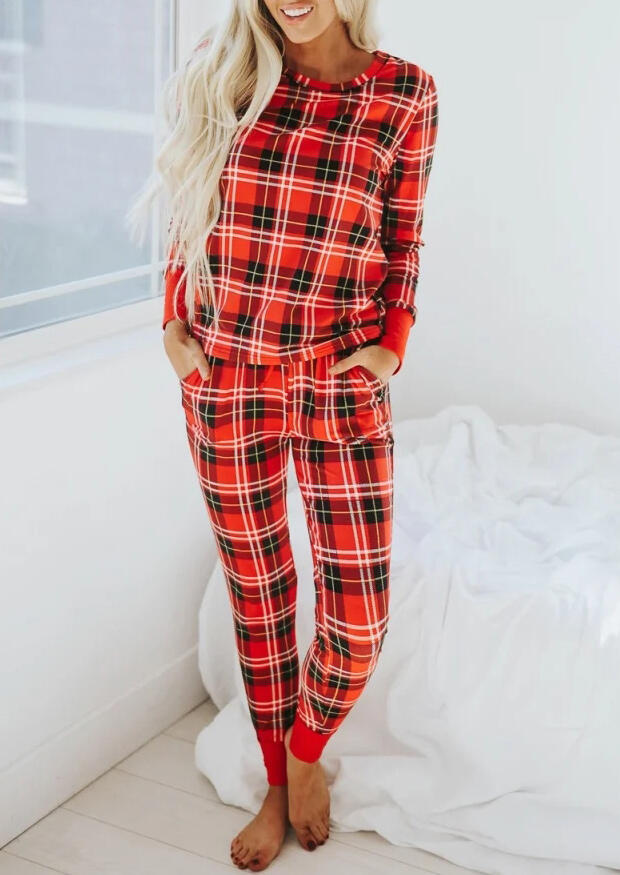 

Sleepwear Plaid Printed Pocket Pajamas Set - Red. Size: M,,XL