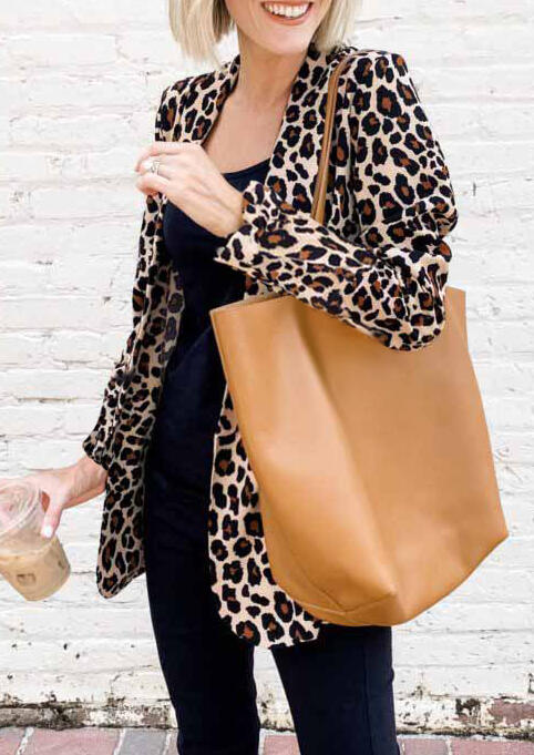 

Leopard Printed Pocket Long Sleeve Coat, 461016