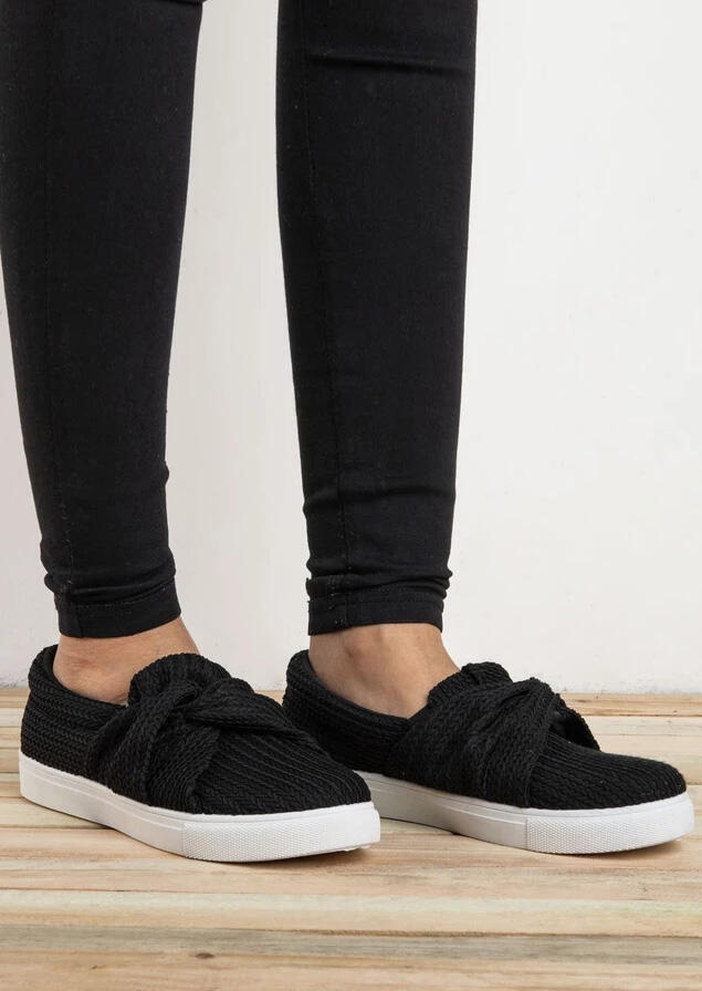 

Knitted Twist Flat Sneakers - Black, 446172