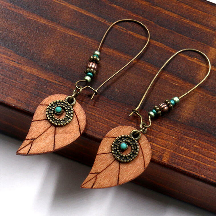 

Vintage Wooden Leaf Beading Earrings, Light brown, 458012