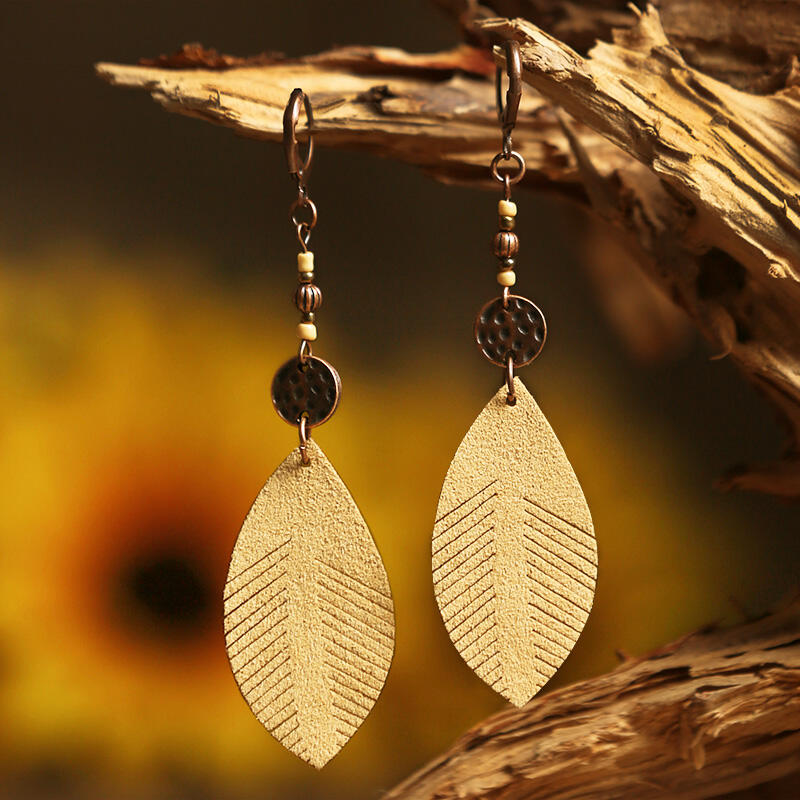 

Vintage Leaf Beading Leather Earrings, Burgundy;khaki, 462165