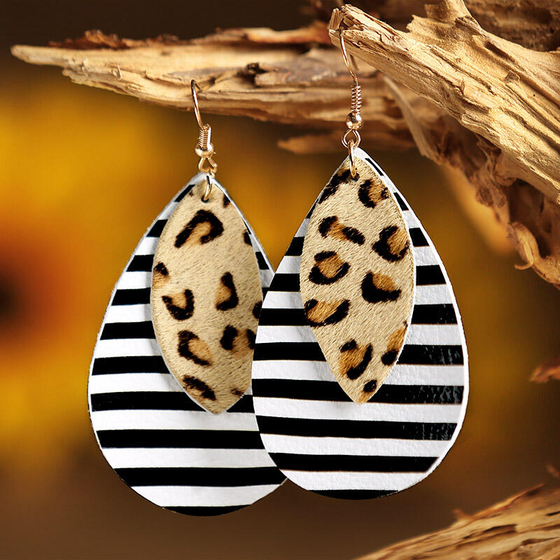 

Earrings Leopard Striped Dual-Layered PU Leather Earrings. Size