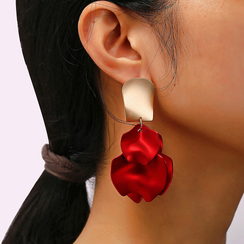 

Rose Flower Petal Pendant Earrings, Red, 462906
