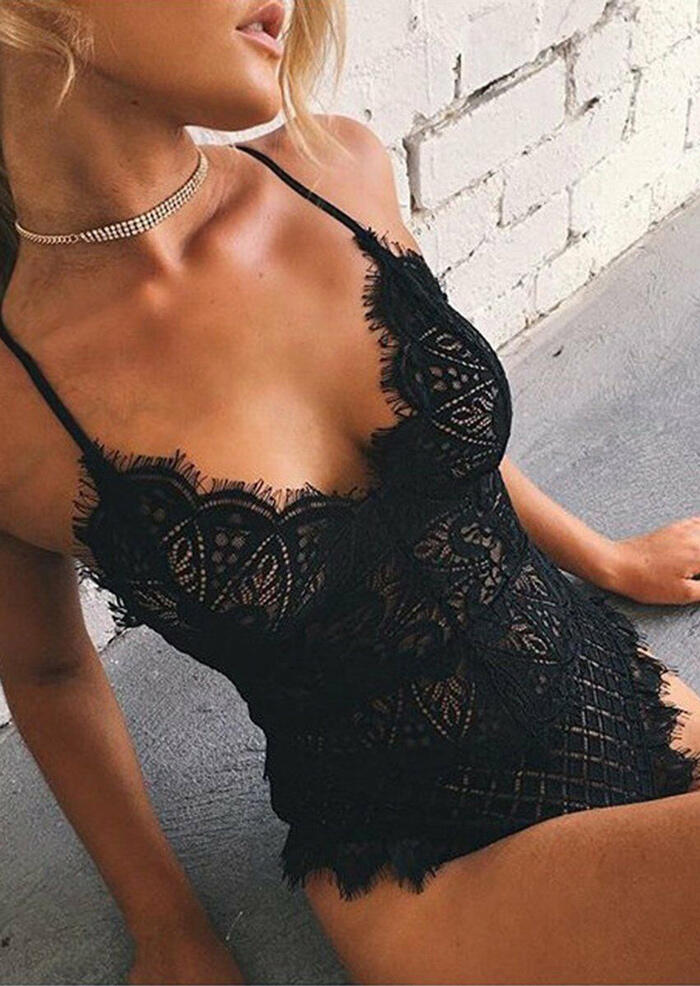 

Lingerie Lace Splicing Lingerie without Choker in Black. Size
