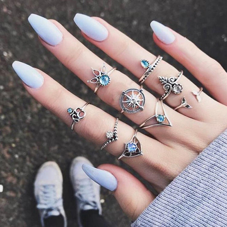 

Rings 9Pcs Hollow Out Crown Ring Set. Size, Silver