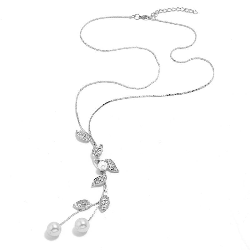 

Beading Leaf Rhinestone Embellish Sweater Chain Necklace, Gold;silver, 463289