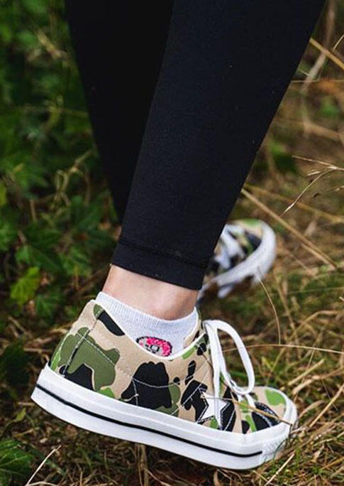 Camouflage Printed Star Lace Up Flat Sneakers
