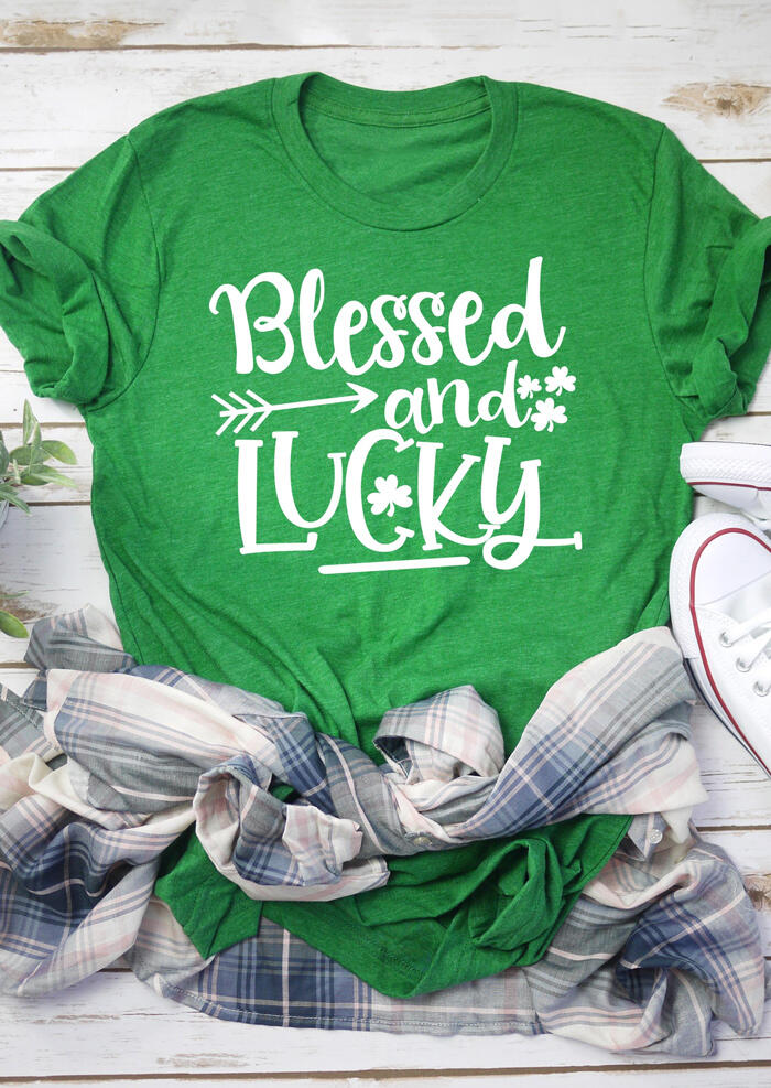 T-shirts Tees St. Patrick's Day Blessed And Lucky Shamrock O-Neck T-Shirt Tee in Green. Size: S,M