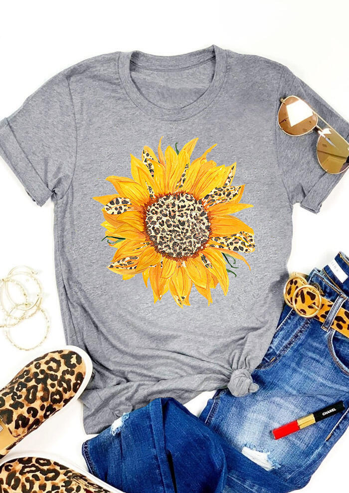 T-shirts Tees Sunflower Leopard Printed T-Shirt Tee in Gray. Size: L,M,S,XL