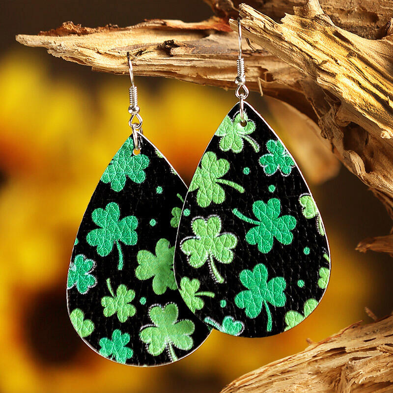 

Earrings St. Patrick's Day Lucky Shamrock PU Leather Earrings in Dark Green. Size