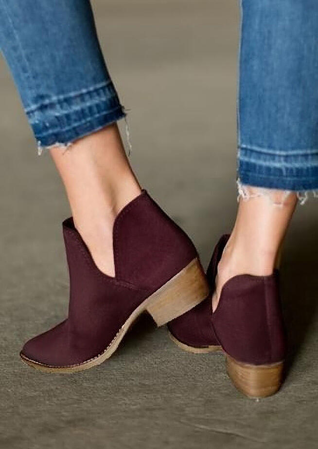 

Boots Pointed Toe Heeled Fashion Boots in Black,Burgundy. Size: ,38,39,41