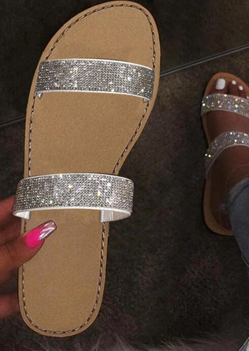 Slippers Fashion Rhinestone Flat Slippers in Silver. Size: 37,38,39,41