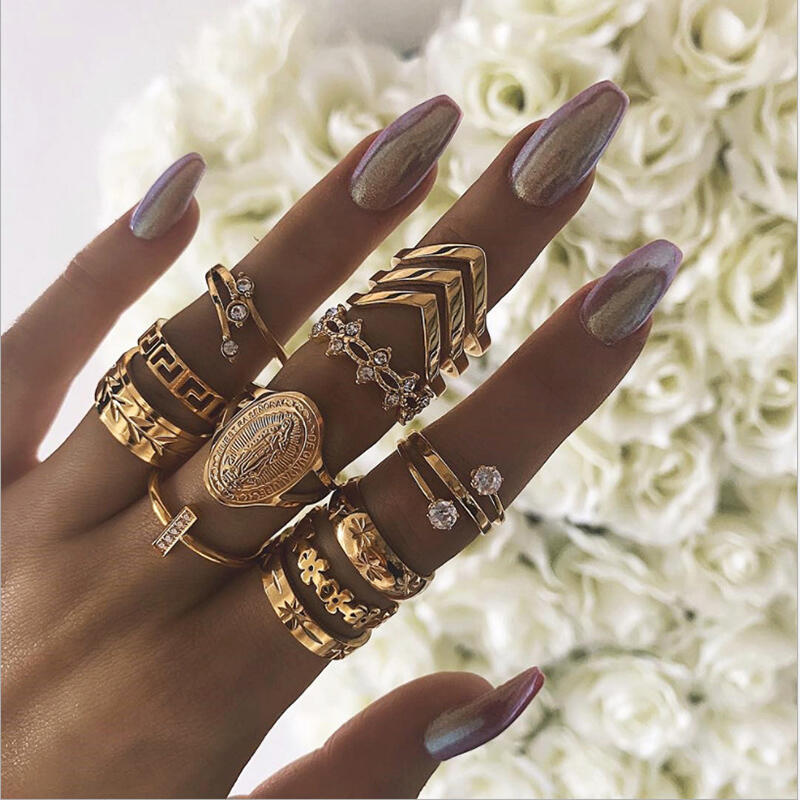 

Rings 13Pcs Vintage Rhinestone Ring Set. Size, Gold