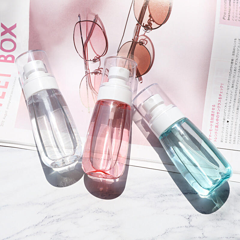 

Health & Beauty Portable Perfume Spray Bottle in Blue. Size